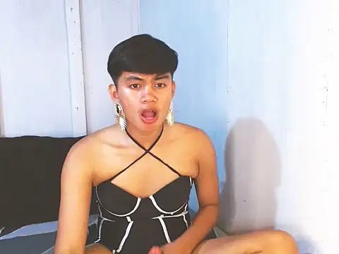 Snapshot of Alexx_143 chatting on 10/11/25, 07:51 Alexx 143 online show from 10/11/25, 07:51