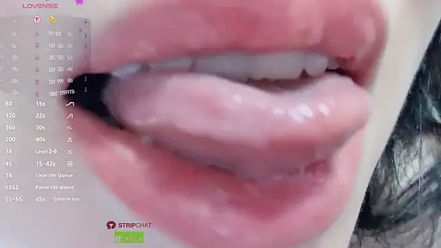 Xiatian520  online show from 04/19/26, 06:10