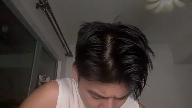 Snapshot of heywilliam chatting on 09/08/25, 05:01 heywilliam online show from 09/08/25, 05:01