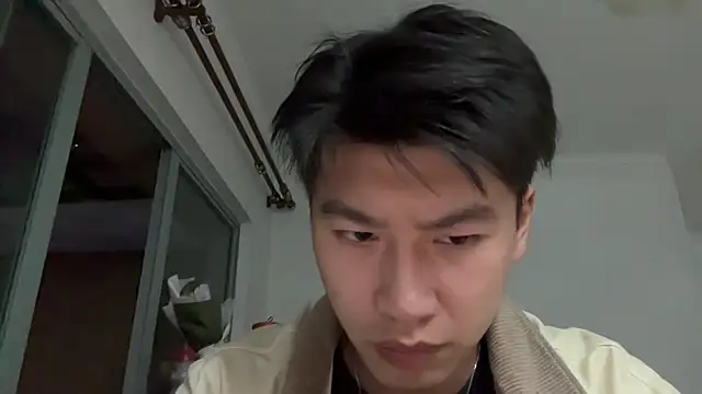 Snapshot of heywilliam chatting on 10/21/25, 01:34 heywilliam online show from 10/21/25, 01:34