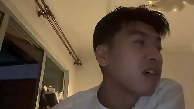 Snapshot of heywilliam chatting on 11/02/25, 02:19 heywilliam online show from 11/02/25, 02:19