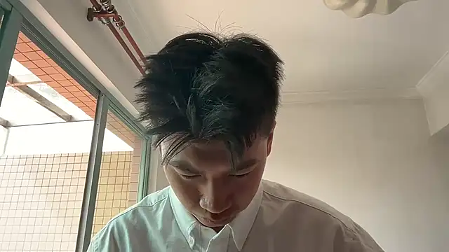 Snapshot of heywilliam chatting on 11/19/25, 03:28 heywilliam online show from 11/19/25, 03:28