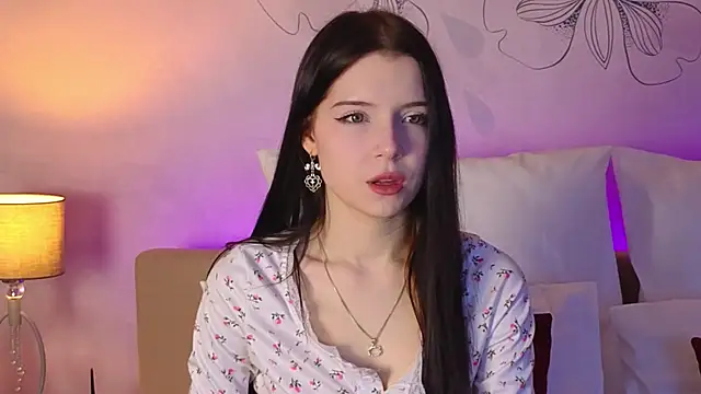 Snapshot of Angel__Rosse chatting on 04/23/26, 04:09 Angel Rosse online show from 04/23/26, 04:09