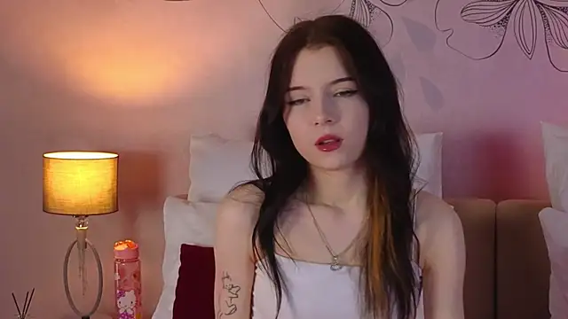 Snapshot of Angel__Rosse chatting on 06/11/26, 04:49 Angel Rosse online show from 06/11/26, 04:49