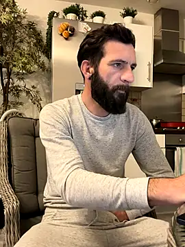 Michel huge online show from 11/15/25, 08:11