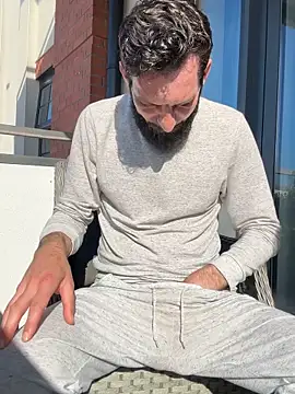 Michel huge online show from 04/20/26, 04:10