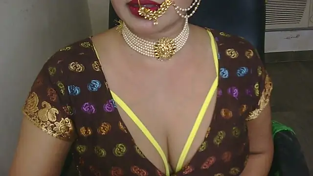 QUEEN SAKHI- online show from 09/23/25, 02:36