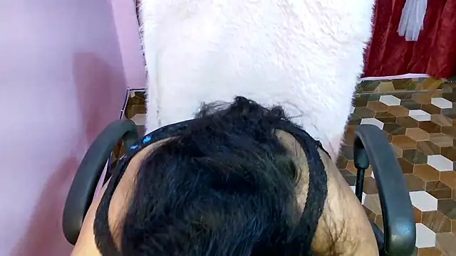 QUEEN SAKHI- online show from 02/25/26, 05:33