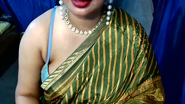 QUEEN SAKHI- online show from 04/05/26, 03:53