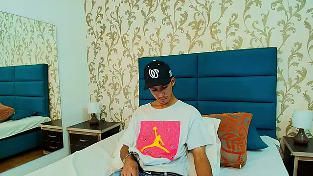 Marcus Jeron online show from 09/25/25, 03:32