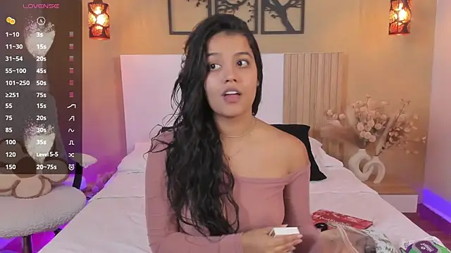 Camila Bustamante online show from 11/27/25, 03:25