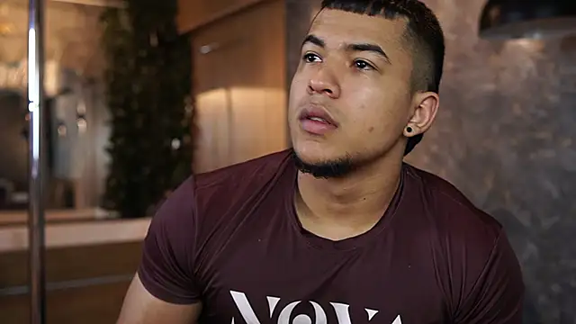 Thiago Valente online show from 10/23/25, 12:59