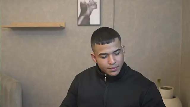 Thiago Valente online show from 02/16/26, 05:31