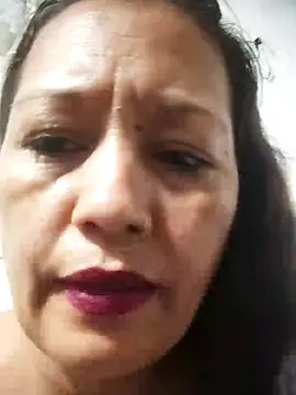 Snapshot of marinita13 chatting on 09/09/25, 05:07 marinita13 online show from 09/09/25, 05:07