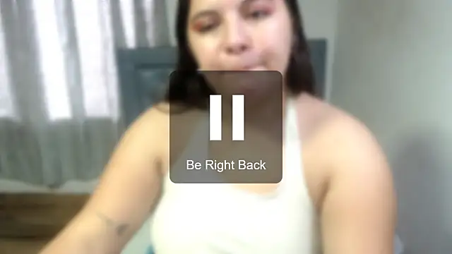 Snapshot of sarah_aguilar chatting on 05/11/26, 03:18 sarah aguilar online show from 05/11/26, 03:18
