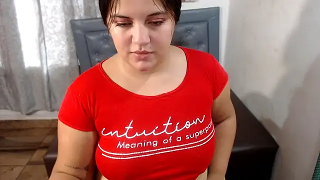 Snapshot of sarah_aguilar chatting on 07/02/26, 03:07 sarah aguilar online show from 07/02/26, 03:07