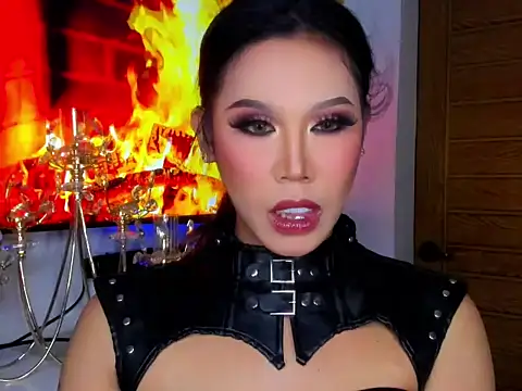 Snapshot of foxclassyramona_ts chatting on 03/22/26, 08:45 foxclassyramona ts online show from 03/22/26, 08:45