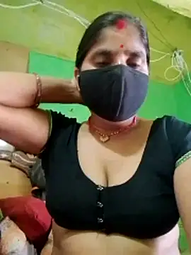 Snapshot of Suhani_cuty chatting on 11/03/25, 07:53 Suhani cuty online show from 11/03/25, 07:53