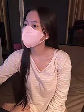 Snapshot of _Meimeibaby_ chatting on 03/27/26, 09:32 Meimeibaby online show from 03/27/26, 09:32