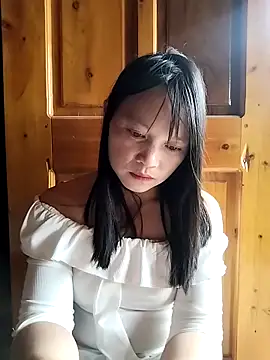 Snapshot of Tiyir597 chatting on 09/11/25, 03:17 Tiyir597 online show from 09/11/25, 03:17