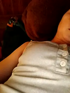 Snapshot of Tiyir597 chatting on 09/17/25, 05:20 Tiyir597 online show from 09/17/25, 05:20