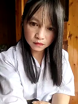 Snapshot of Tiyir597 chatting on 10/01/25, 03:56 Tiyir597 online show from 10/01/25, 03:56