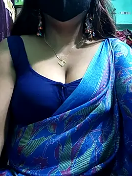 Snapshot of Bhanu-Sharma chatting on 10/25/25, 03:36 Bhanu-Sharma online show from 10/25/25, 03:36