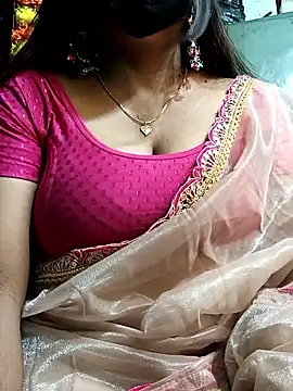 Snapshot of Bhanu-Sharma chatting on 10/31/25, 03:29 Bhanu-Sharma online show from 10/31/25, 03:29