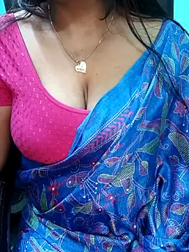 Snapshot of Bhanu-Sharma chatting on 12/17/25, 02:56 Bhanu-Sharma online show from 12/17/25, 02:56