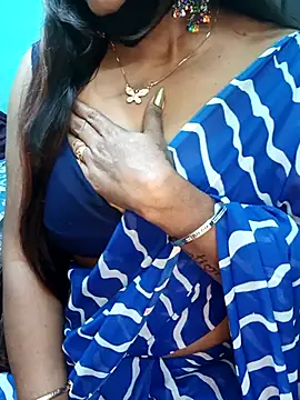 Snapshot of Bhanu-Sharma chatting on 12/20/25, 05:58 Bhanu-Sharma online show from 12/20/25, 05:58