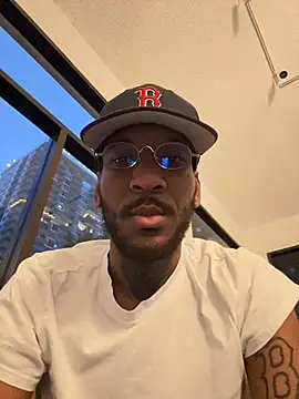 Snapshot of bamfbobbybrown chatting on 07/26/26, 01:03 bamfbobbybrown online show from 07/26/26, 01:03