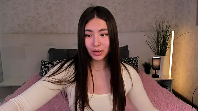 Megan Williamms online show from 10/19/25, 09:21
