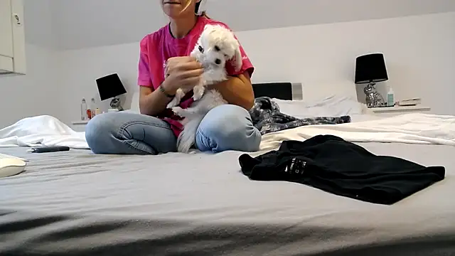 ArabianMalikah online show from 10/20/25, 05:52