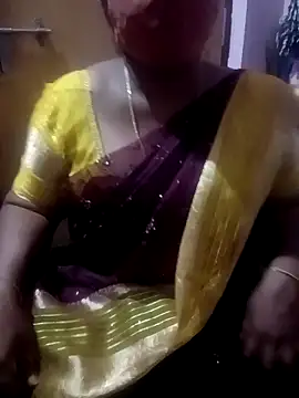 Jessi 25 online show from 02/02/26, 02:49