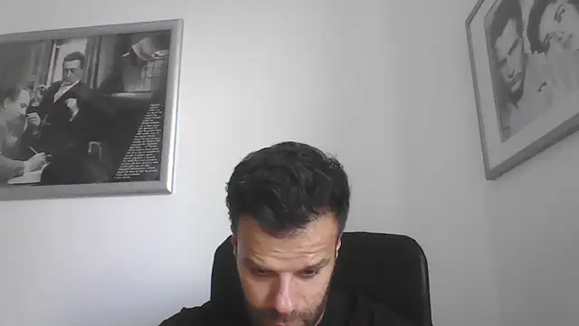 Snapshot of FROCETTO93 chatting on 09/26/25, 02:21 FROCETTO93 online show from 09/26/25, 02:21