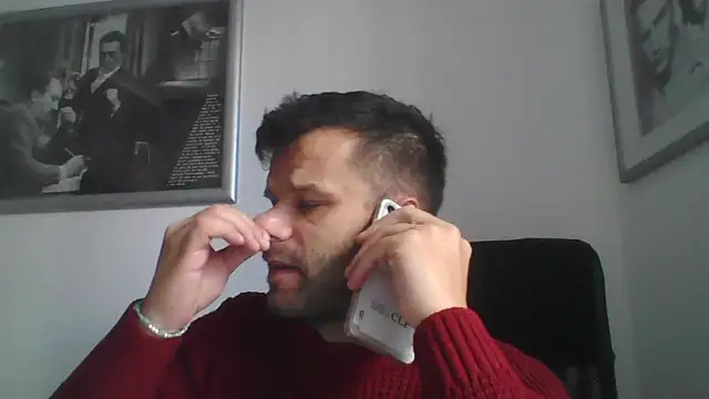 Snapshot of FROCETTO93 chatting on 10/24/25, 06:32 FROCETTO93 online show from 10/24/25, 06:32