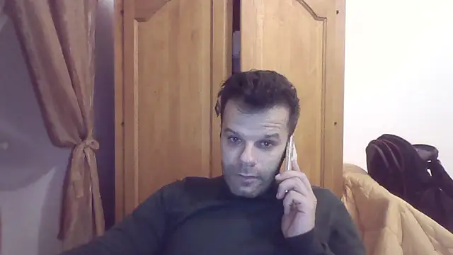 Snapshot of FROCETTO93 chatting on 11/01/25, 07:05 FROCETTO93 online show from 11/01/25, 07:05