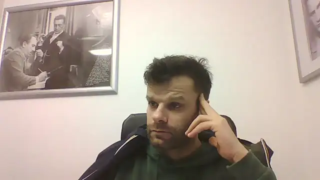 Snapshot of FROCETTO93 chatting on 01/07/26, 09:23 FROCETTO93 online show from 01/07/26, 09:23