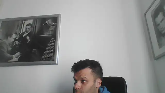 Snapshot of FROCETTO93 chatting on 02/23/26, 01:30 FROCETTO93 online show from 02/23/26, 01:30