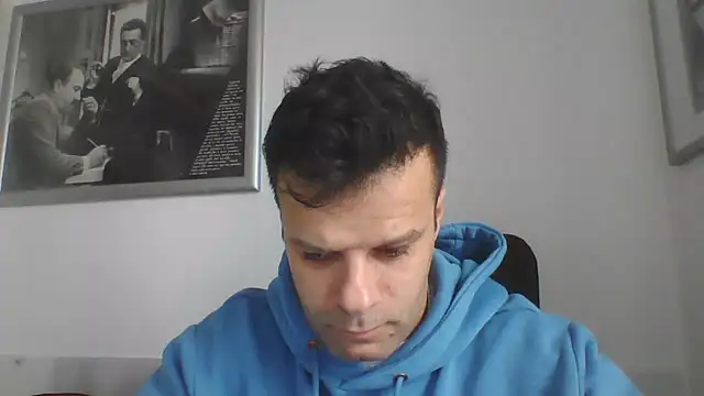 Snapshot of FROCETTO93 chatting on 03/30/26, 06:36 FROCETTO93 online show from 03/30/26, 06:36