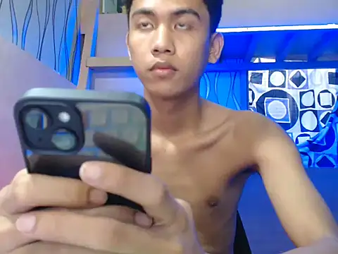 Demure Asian143 online show from 10/24/25, 10:06