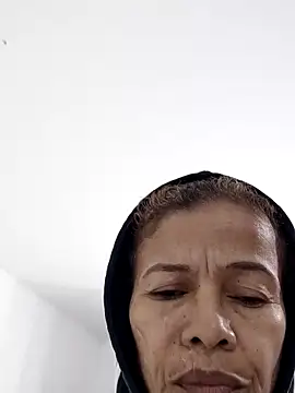 Merybeks online show from 10/28/25, 10:30