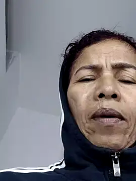 Merybeks online show from 03/23/26, 10:41