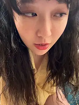 Etherealcat33 online show from 12/17/25, 04:13