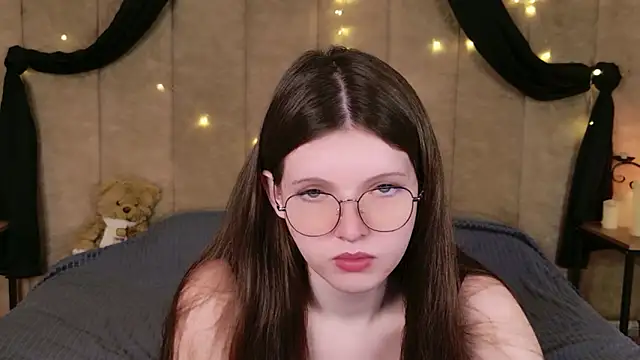 Gaby Essen online show from 02/25/26, 08:40