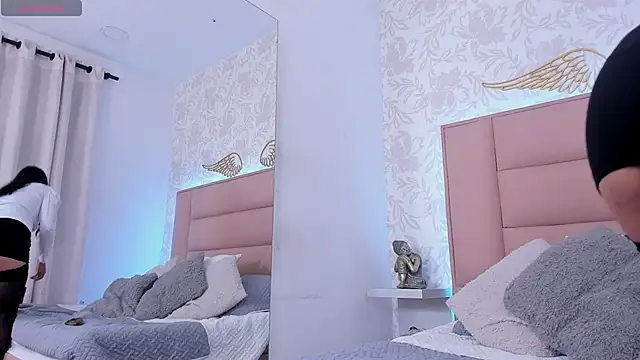 white leti online show from 10/14/25, 09:37