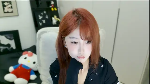 wanzi-1229 online show from 10/05/25, 07:39