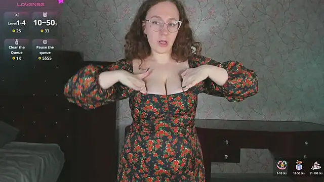 ellie coy  online show from 03/20/26, 07:19