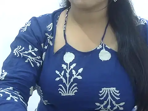 LIYO  online show from 06/03/26, 05:54