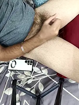 krishx776 online show from 09/15/25, 10:37